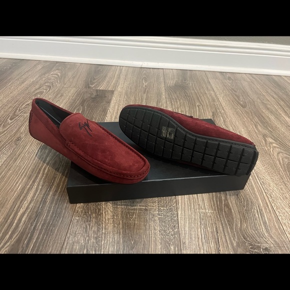 NWT Giuseppe Zanotti burgundy loafers size 41 - Picture 2 of 12